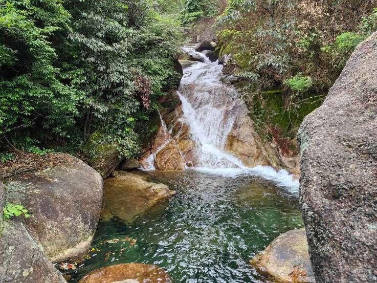 西方大卡车找字母